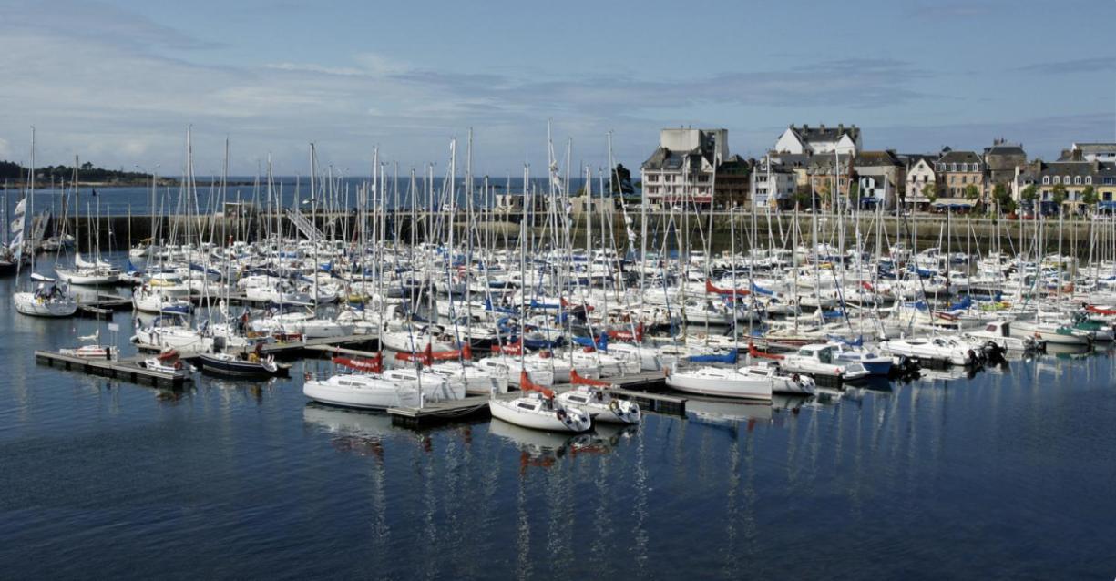L'Hermine Terrasse Et Parking, 500 Plage Concarneau Luaran gambar
